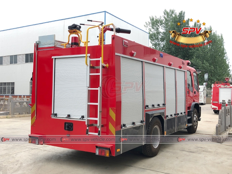 6,000 Fire Fighting Truck ISUZU FTR - RB 6,000 Fire Fighting Truck ISUZU FTR - RB